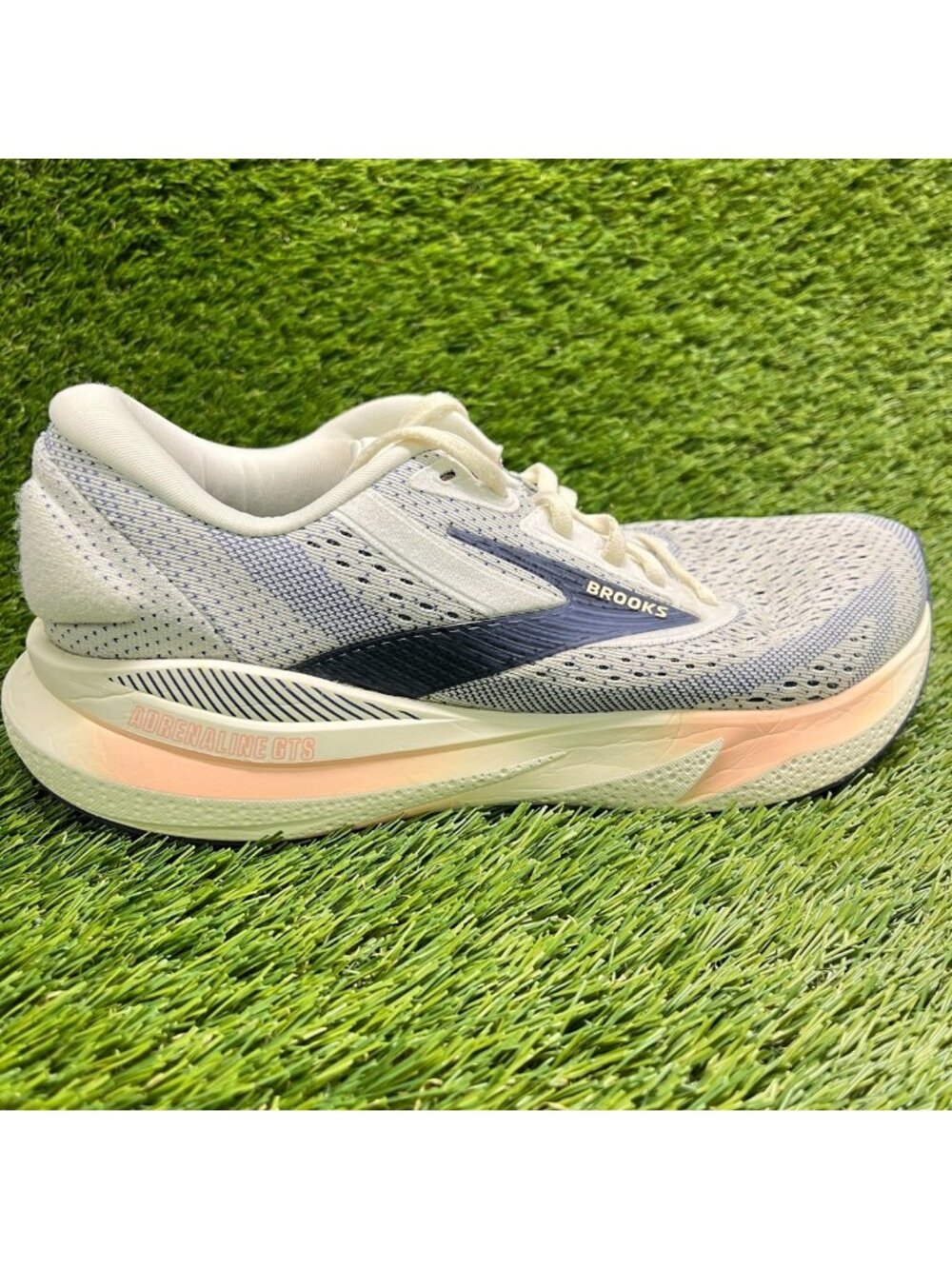 Brooks Adrenaline GTS 24 Womens Size 9 Gray Blue Pink Running Shoes Sneakers